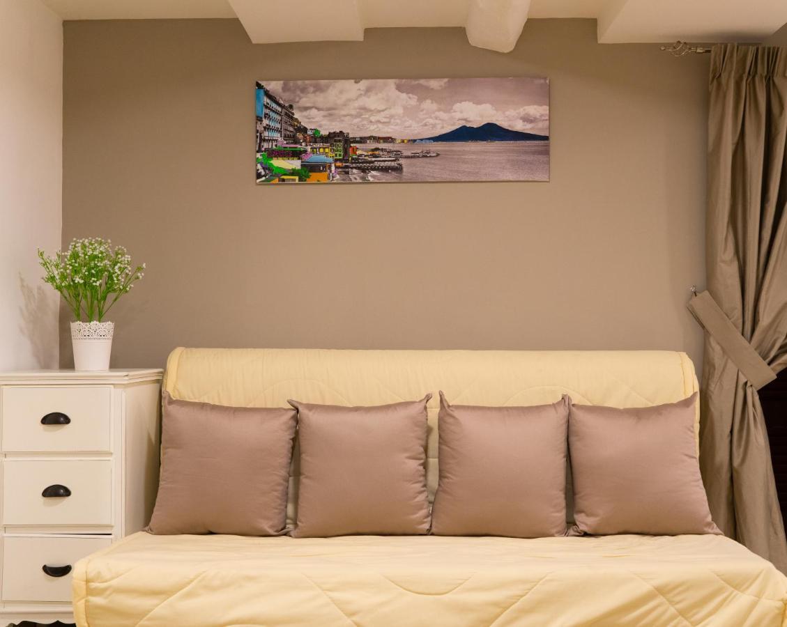 Reginella Duomo Apartment Naples Luaran gambar